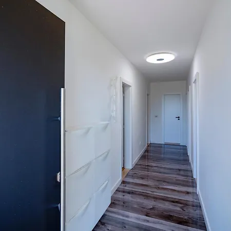 M&M Pelivan Apartments Solin Exterior photo